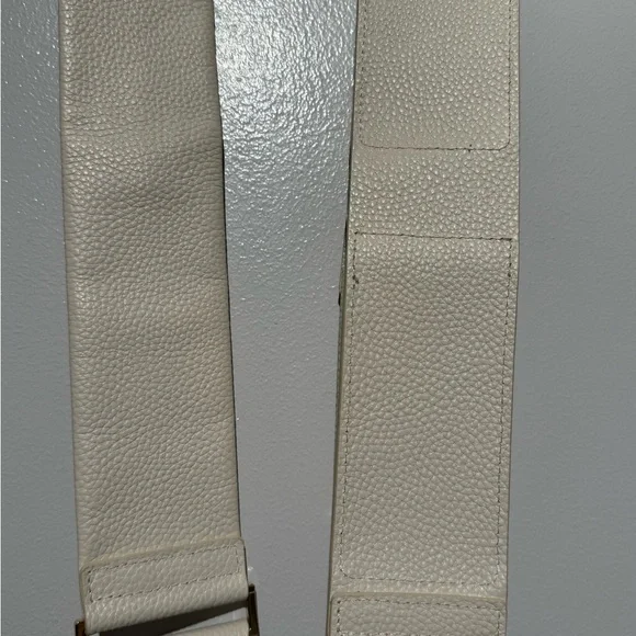 Bandolier White Crossbody Phone Case Sleek Design - Picture 8 of 9
